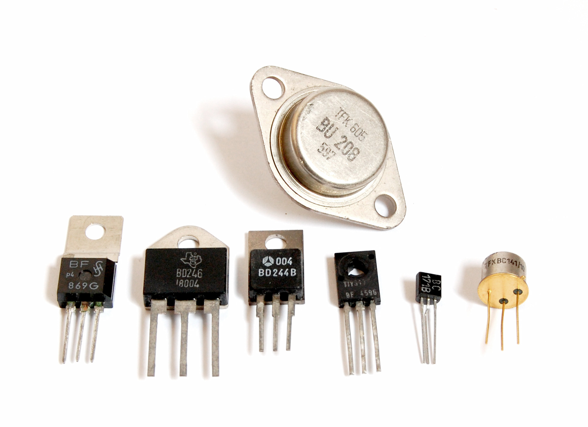 How Logic Gates are Built from Transistors